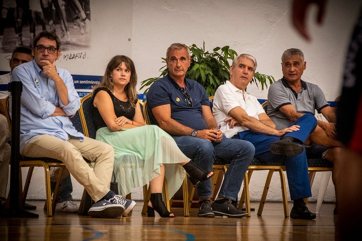 RCNTenerife's tweet photo. ✔️ El Náutico de Tenerife se lleva el Torneo Ciudad de Santa Cruz de Tenerife 🏀

🏀 Los nautas derrotaron al Aloe Plus Lanzarote Conejeros, en un encuentro enmarcado dentro de la pretemporada del equipo

⬇️ Crónica ⬇️
https://t.co/JKCd26KAUu https://t.co/GWxZHMhYwA