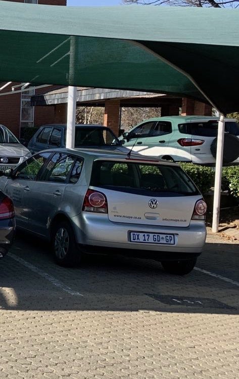 ANOTHER VIVO STOLEN

Hello twitter, please be on the look out for a polo vivo . 

Reg: DX 17 GD GP
Branded Msapa architectural design on the sides 

Guys all I ask is a mere retweet. If spotted please DM me #stolencar <a href="/stolencarRSA/">KEEP RSA SAFE 🇿🇦</a> #DJSBU