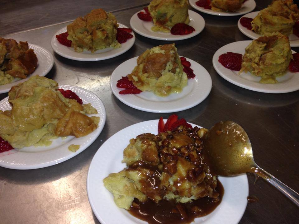 Do you want White Chocolate Bread Pudding at your next event? We've got that!
.
.
.
#dessert #events #weddings #bayoubarn #corporateevents #neworleans #nola