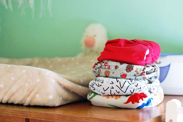 #BMBarchives: "I love answering their questions because I love cloth diapering. I love that it is more environmentally friendly and that we don’t have to make midnight runs to the store for diapers. And, I love the look of a big fluffy cloth diapered bum." ow.ly/WHIR50vEQqZ