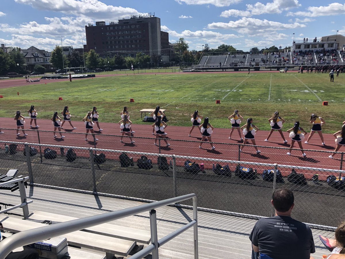 Beautiful day for a game! We love cheering on our stangs 💛💙 <a href="/MarlboroHSinNJ/">Marlboro HS Mustangs</a> @Marlboro_Cheer <a href="/MHSscoreupdates/">Marlboro Athletics</a> <a href="/MusicMHS/">Marlboro HS Music</a> <a href="/mhsmustangsfb/">mustangsfootball</a>