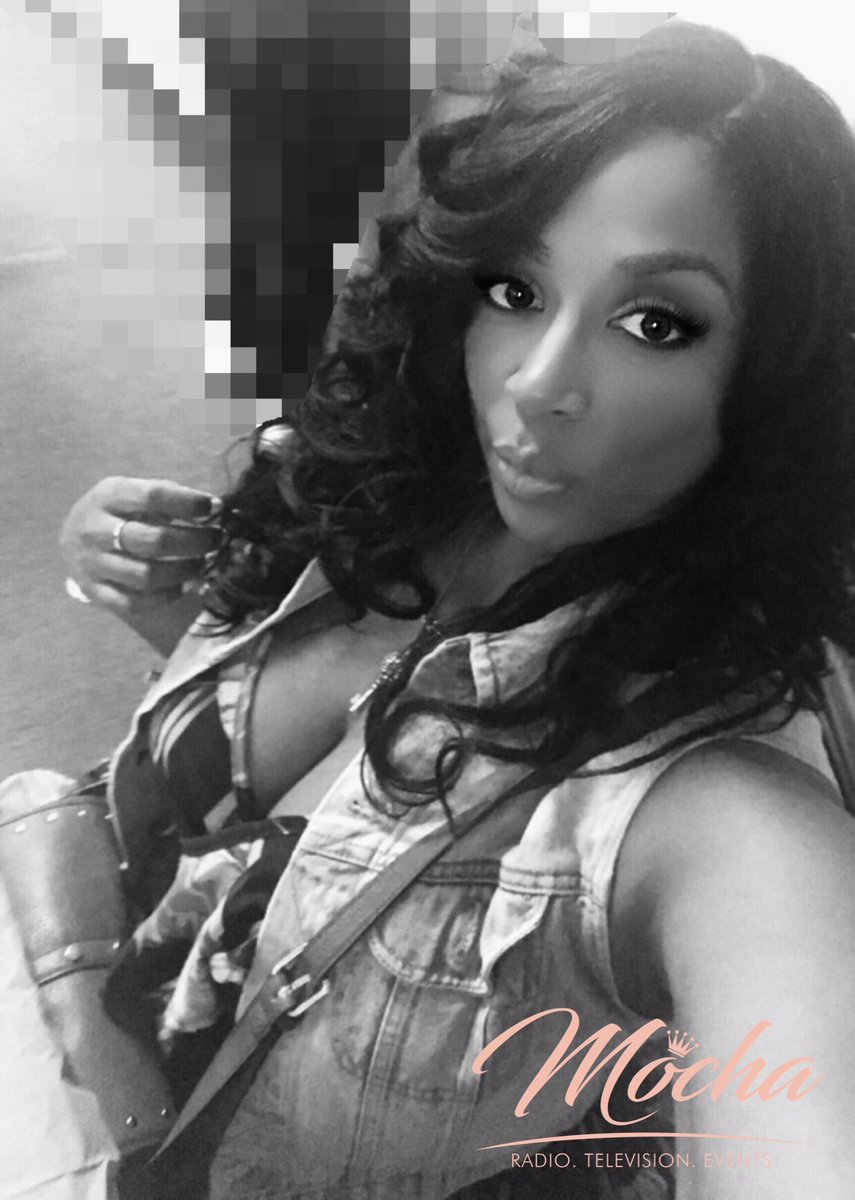 idreamofmocha's tweet photo. Am I still your favorite or..... π₯°π #ImStillAround https://t.co/L6KJsbb0Jp
