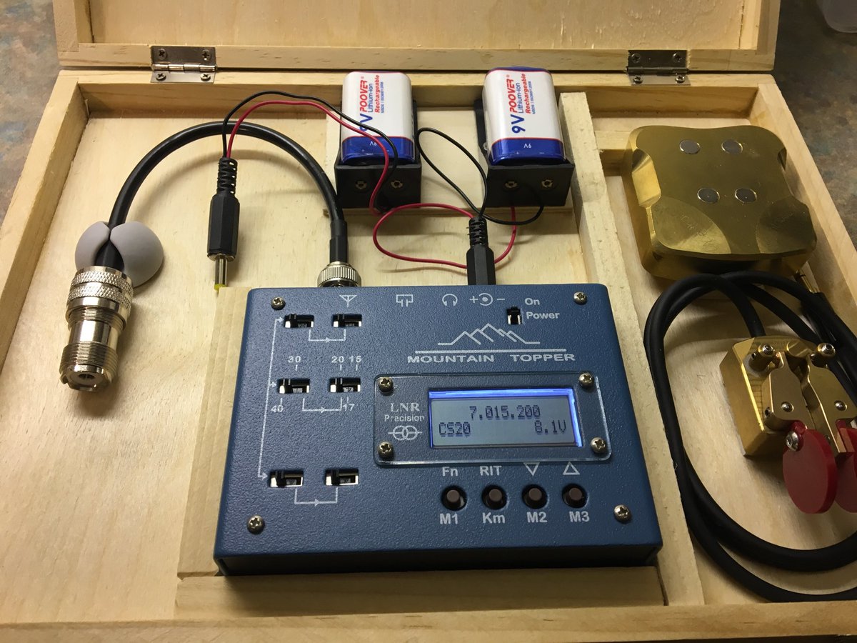 G4SGI's tweet photo. This weekend’s project finished: A Mountaintopper fitted into an art box, with solid copper key #hamr #hamradio https://t.co/Fw0M9EDf7u