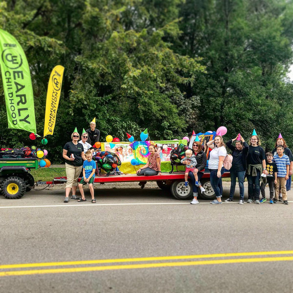 191CommunityEd's tweet photo. One91CE brought the party of #lifelonglearning to the #firemuster #parade today! Great day in #burnsville. #youbelonghere #communitystrong #one91community #growingthefuture https://t.co/rZvzaHermI