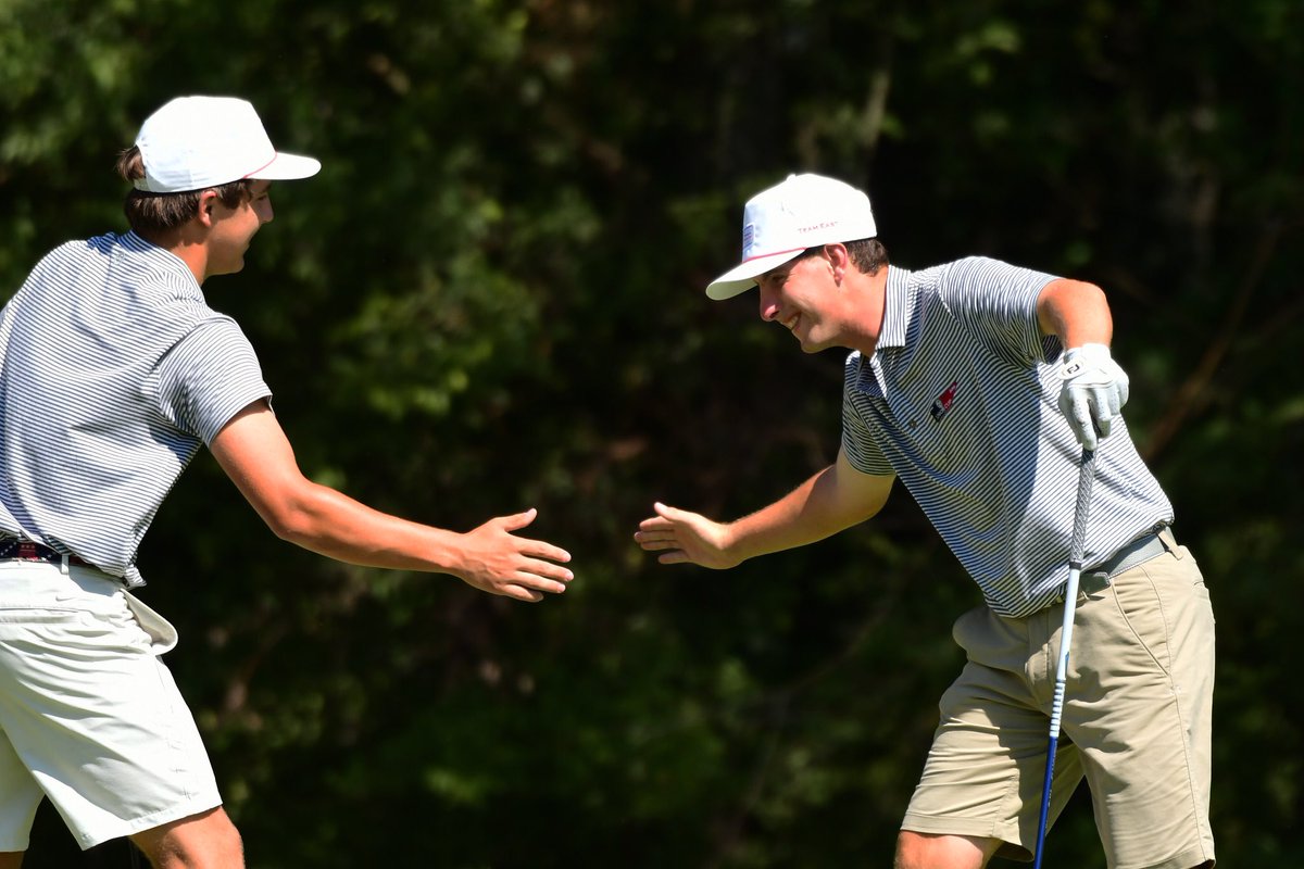 🔵🔴

<a href="/BraedonWear/">Braedon Wear</a> and <a href="/smcknight2022/">Sheldon McKnight</a> are feeling it after a chip-in by Wear on No. 7 puts them 2-up in our first afternoon match.

📲 #TnJuniorCup19 live scoring: tnjgt.bluegolf.com/bluegolf/tnjgt…