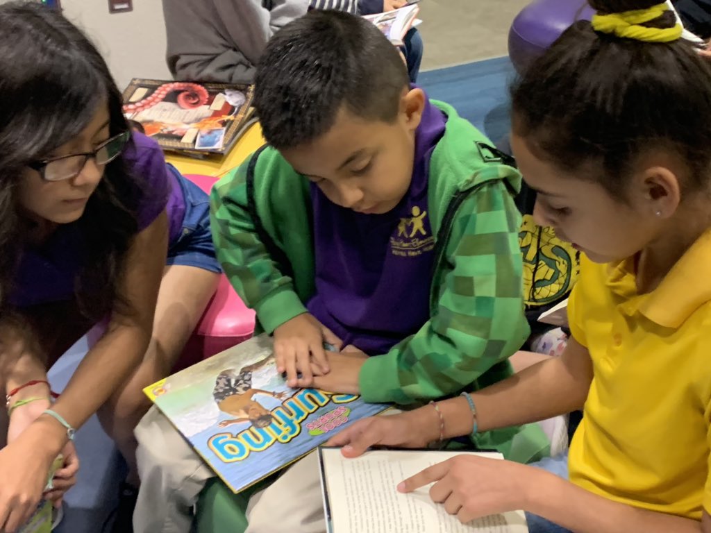 The bond we make together while reading is UNBREAKABLE! 
  
Thank you @RSuarez_PHES, for facilitating this Read to Someone between 5th graders and 2nd graders.