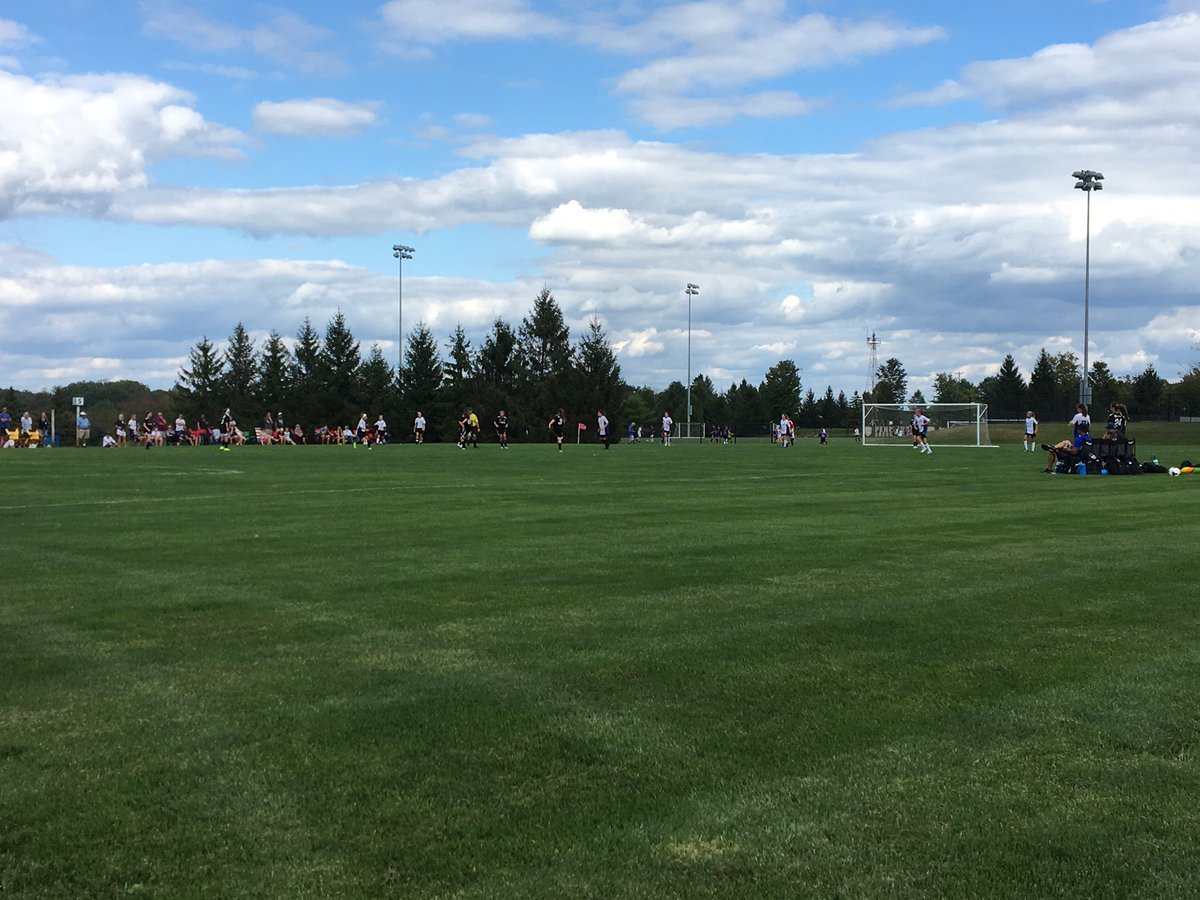 EPAYouthSoccer's tweet photo. Perfect weather for the start of @EPaODP Tryouts and the League Season ⚽️☀️😎

#OpeningWeekend2019 #ODPTryouts https://t.co/699CtTzow0