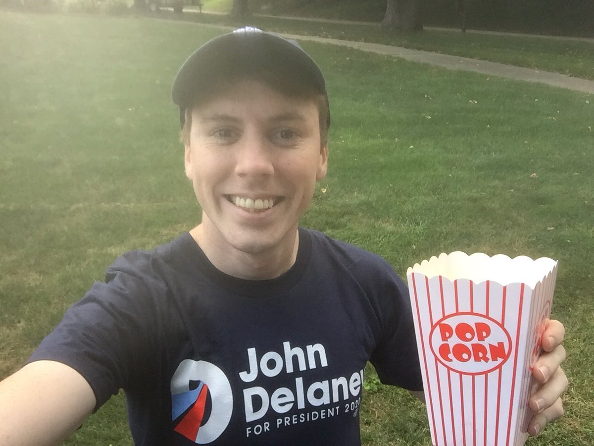 ReadyforGregory's tweet photo. Nothing could demonstrate the resolve and resilience of Hamburg better than the crowd lining the streets today for the Popcorn Day’s Parade. The #IAFlood did damage, but it didn’t wash away the strength and fortitude of the people who call SW Iowa home. #IAStrong #PopcornDays https://t.co/9gUzjVsmzE
