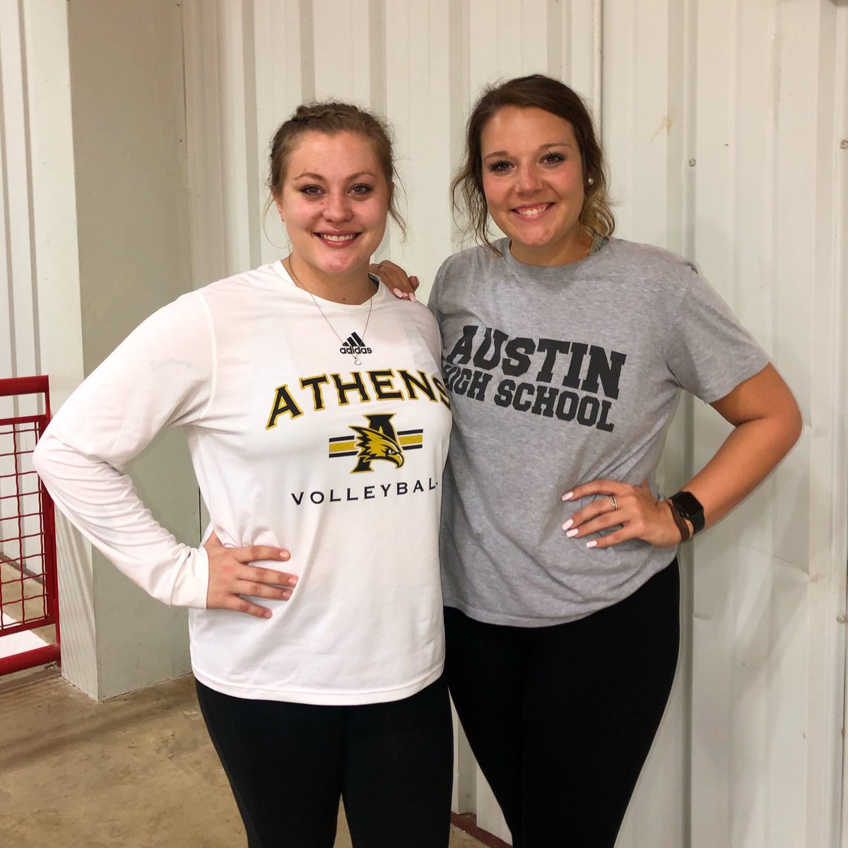RocketCityVBall's tweet photo. Former RCVC players, Megan Butler (left) &amp; Allie Crook (right), are head Middle School volleyball coaches. Megan teaches and coaches at Athens Middle School and Allie teaches and coaches at Austin Middle School. RCVC is proud of ya’lls hard work and success! #wherearetheynow https://t.co/hW43l6hELb