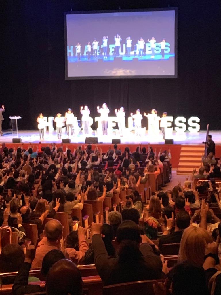 HeartfulnessNJ's tweet photo. Children demonstrating brain exercises ( cascade, deer bunny circling ) as a part of @brighterminds16 program at @NJPAC #heartfulness #njmeditates https://t.co/0VnMacUw0O