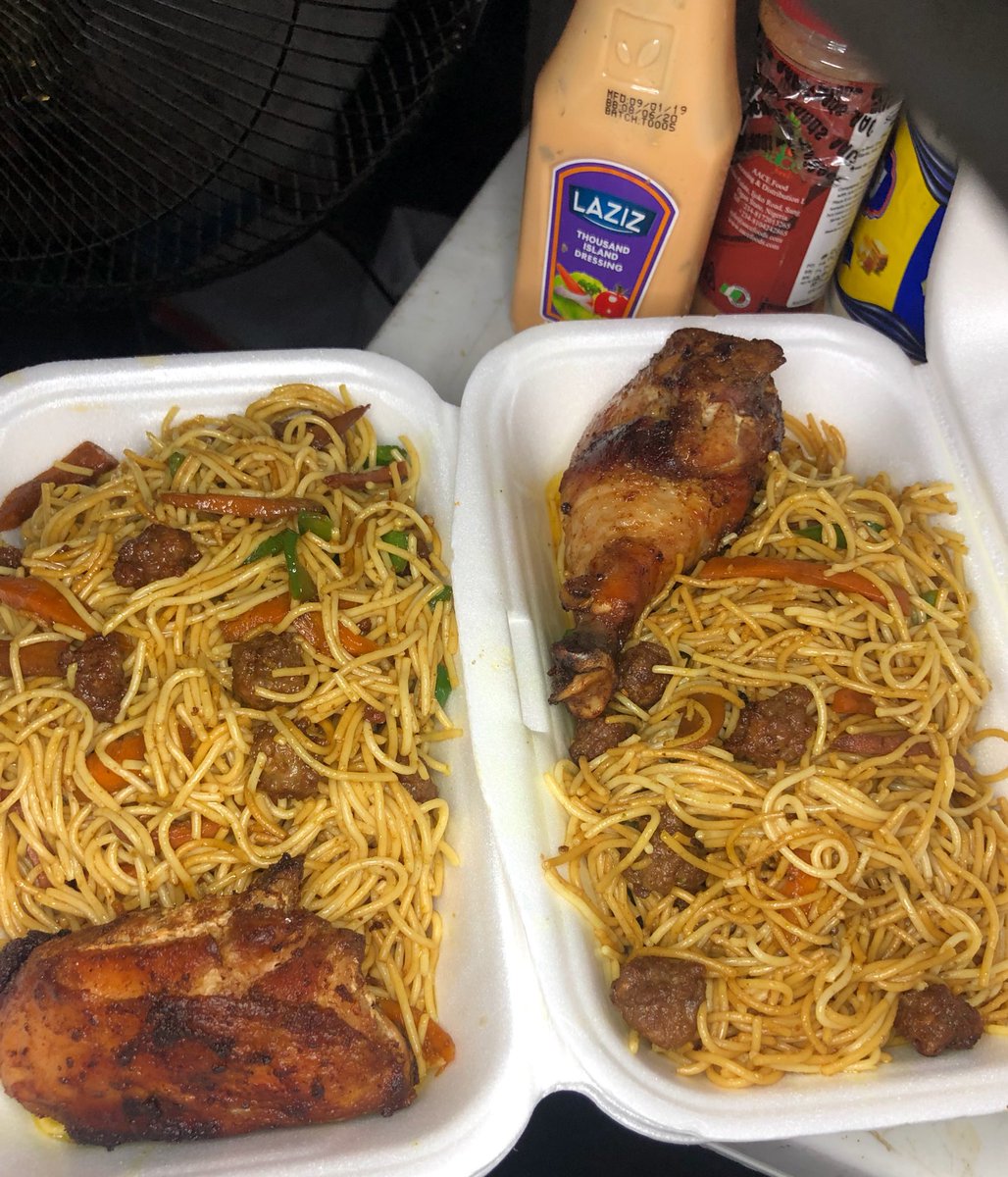 bistro_55's tweet photo. Spaghetti with meatballs available ๐ ....get this yummy plate for just 1000 naira ....deliveries and pick ups available...call or message 07017394727 to place your orders
#yummy #crispy #meatballs #lagoschefs #spaghetti #myhussle #BBNaija19 #SaturdayMorning https://t.co/QEtlIFD5cv