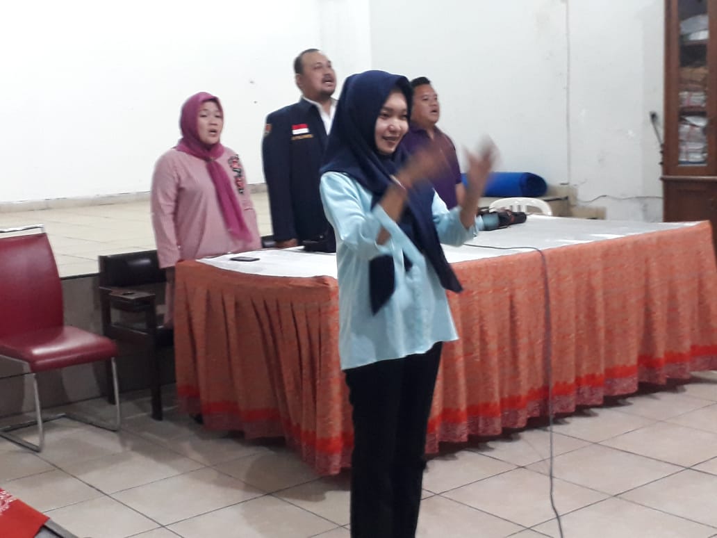 Sabtu (7/9) Penguatan Karang Taruna Karangayu Jaya Raya bersama Karang Taruna Kecamatan Semarang Barat, Bhabinkamtibmas, FKK dan  PKK, bersinergi bersama dlm membangun Karangayu menjadi lebih hebat.
Cc: <a href="/hendrarprihadi/">Hendi (Hendrar P)</a> <a href="/mbakITASMG/">HevearitaGunaryati R</a> <a href="/Kec_SMGBarat/">Kec Semarang Barat</a> <a href="/Tatik22282077/">Tatik</a>
