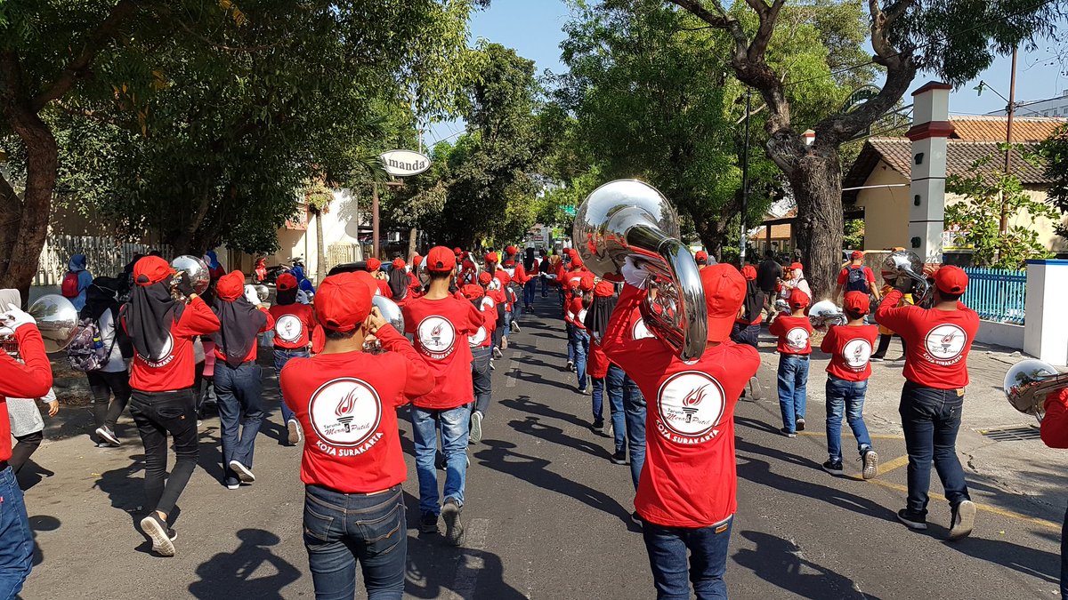 Marching Band TMP Surakarta memeriahkan Kirab Budaya Wayah Timur cc <a href="/DPP_TMP/">Taruna Merah Putih</a>