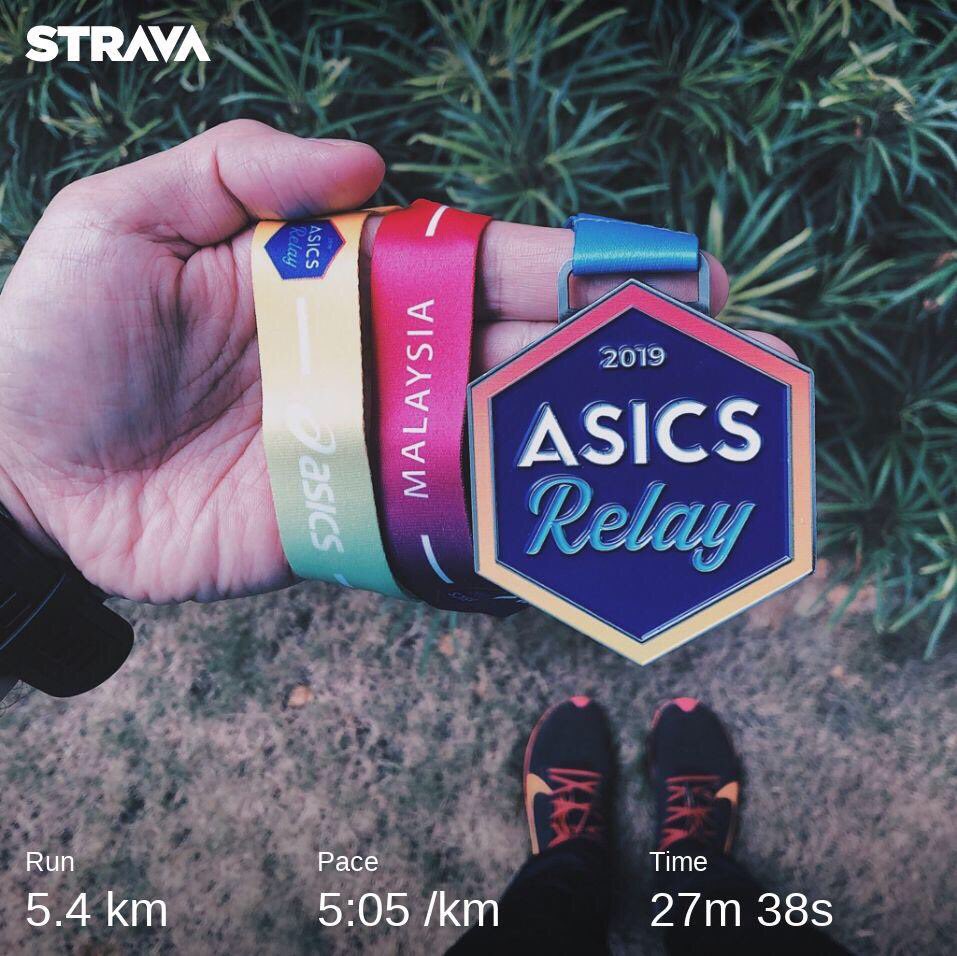 wanmahazir's tweet photo. Alhamdulillah! Selesai Fun Run @ Asics Relay 2019 😁✌🏻 #asicsrelay2019 #asicsrelayMY #funrun #frcfunrunteam #adidasrunnersKL #adidasMY #familyrunningcrew #FRCFunRunTeam https://t.co/QrzyfBiX0S