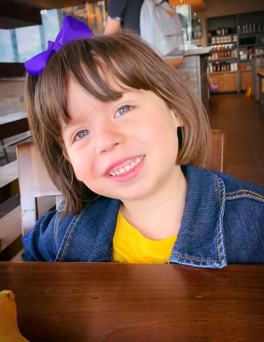 Little one: “Momma do you want a coffee?” (She points to a #Starbucks). Me: “I think that’s a great idea.” Little one: “Me too, but I don’t like coffee. I want a snack!” There is something for everyone at Starbucks! #PumpkinSpiceLatte