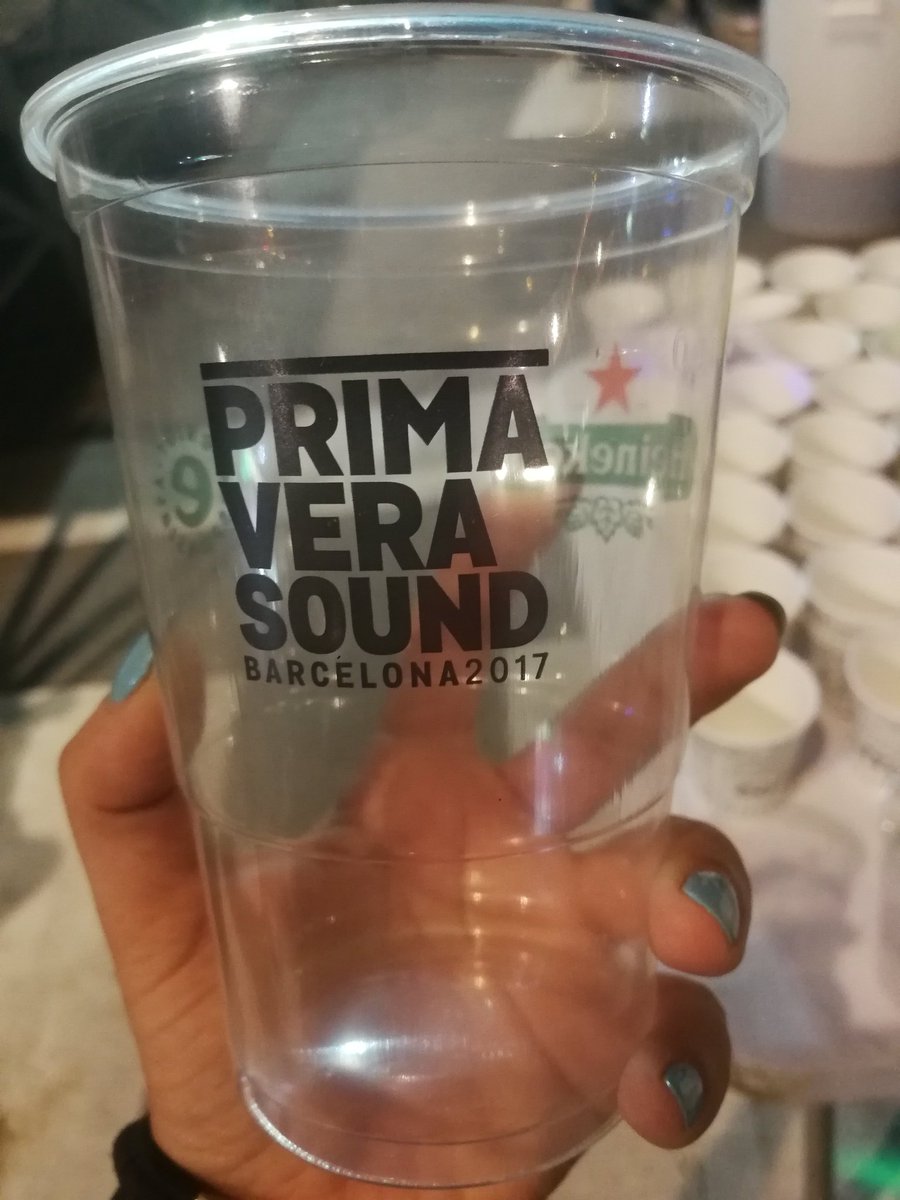 elyseah's tweet photo. El nivel #sangrinaris #fmlallagosta2019 #primaverasound2017 https://t.co/gd2yPWghCB