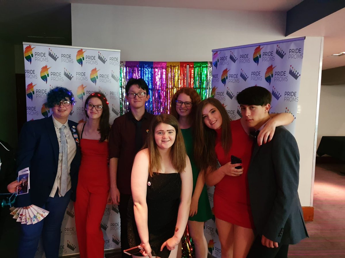 StrathavenAcad's tweet photo. A group of our pupils had an amazing night at the #prideproms event in the Radisson Blu Hotel in Glasgow. Lots of singing, dancing and general hilarity. What a fantastic event for LGBT+ young people and their allies. https://t.co/g65U3JNVOO
