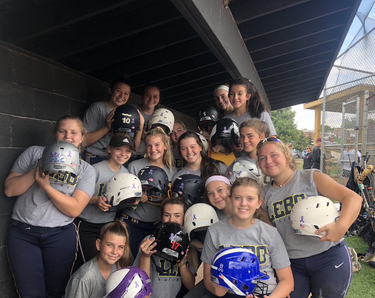 MtLebo_softball's tweet photo. Lebo Softball went #McFeeleyStrong today at the Char-Houston High School tournament!!! 💜🥎 https://t.co/Ss2ogdyUJ4
