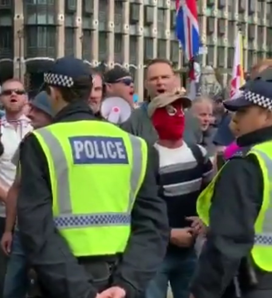argporter's tweet photo. After being pulled out of the MCU a bitter and angry Spider-Man has somehow been persuaded that the European Union is to blame for all his problems
#BrexitChaos #BrexitShambles #brexitprotest #StopTheCoup https://t.co/1gTxBEcTjC