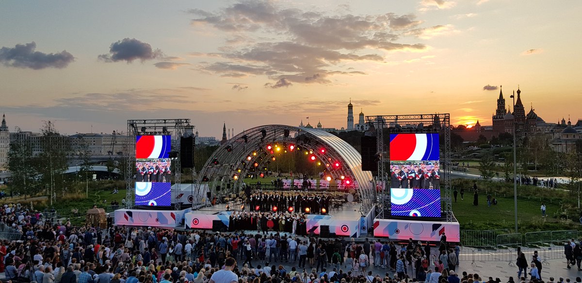 ExploraRusia's tweet photo. ¡Moscú, feliz aniversario!
#Москва872 #Россия #Москва #Я
#Moscú #Rusia #ReyRodriguez #MiMoscu #Moscow872 #moscow #russia #Moscú872 #felizaniversario https://t.co/w6TJICIIHj