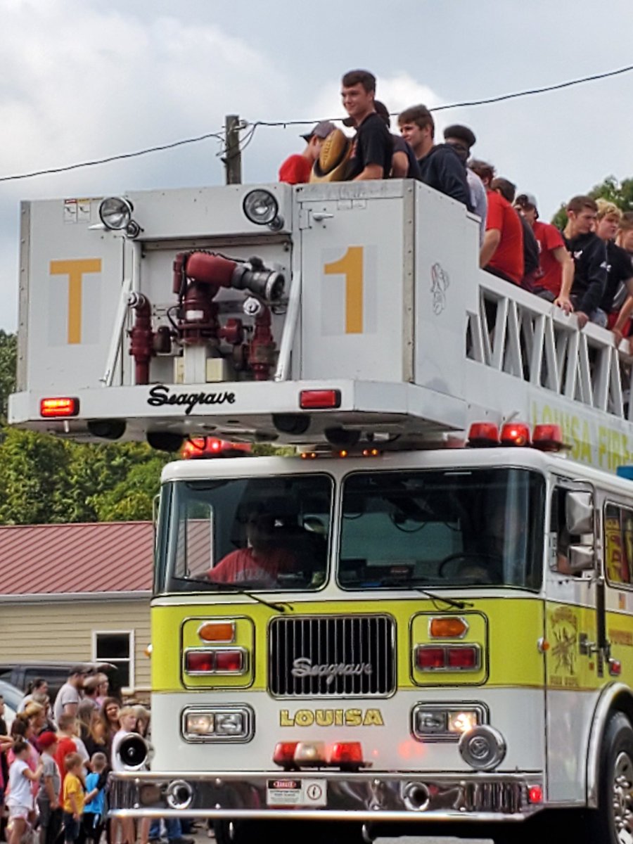 LCHS Football tweet media