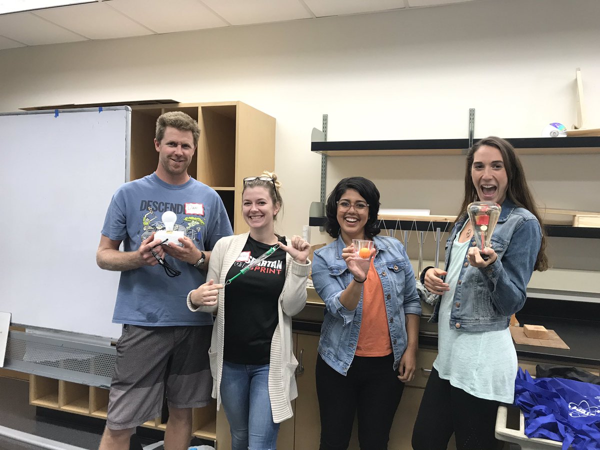 Ditophysics's tweet image. Some of the @EUHSD physics teachers spent their Saturday at the New Physics Teacher Workshop at @CSUSM #ehsphysics #physicsteachers #euhsdscience