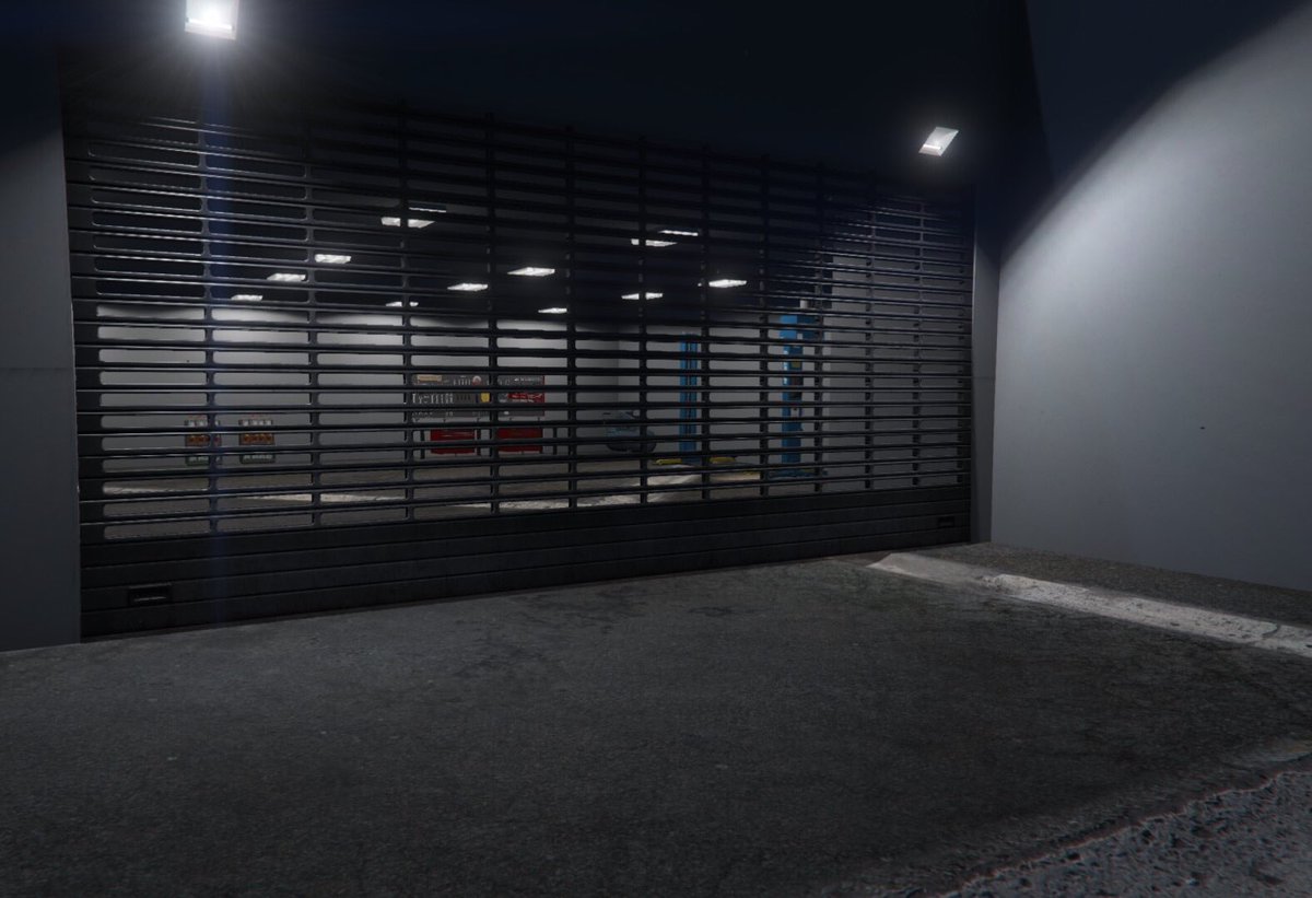 OneLife_RP's tweet photo. Une nouveauté arrive bientôt sur l’île ! Comment ça un garage🤔 ? Où arrivera-t-il ? Restez connectés ou rejoignez sur pour le découvrir 🏍 #GTAV #RAGEMP #GTARP #GTA5 
https://t.co/0pbPEZQgOl https://t.co/wpH2Q3UQSn