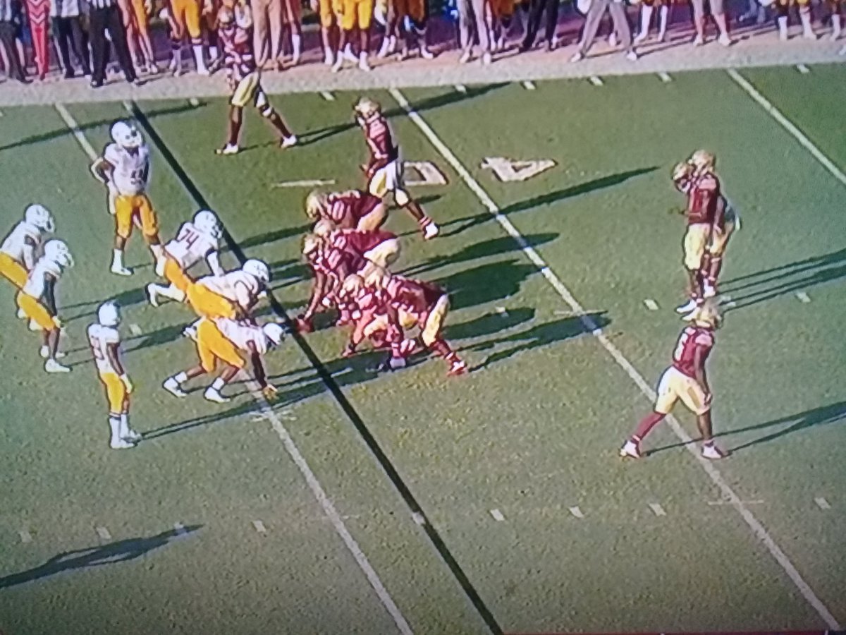 FSU ran a play where a player was facing the wrong way