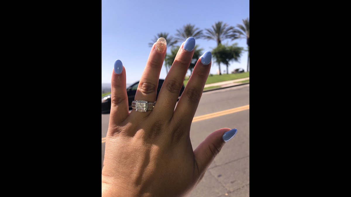 daylopez23's tweet image. 