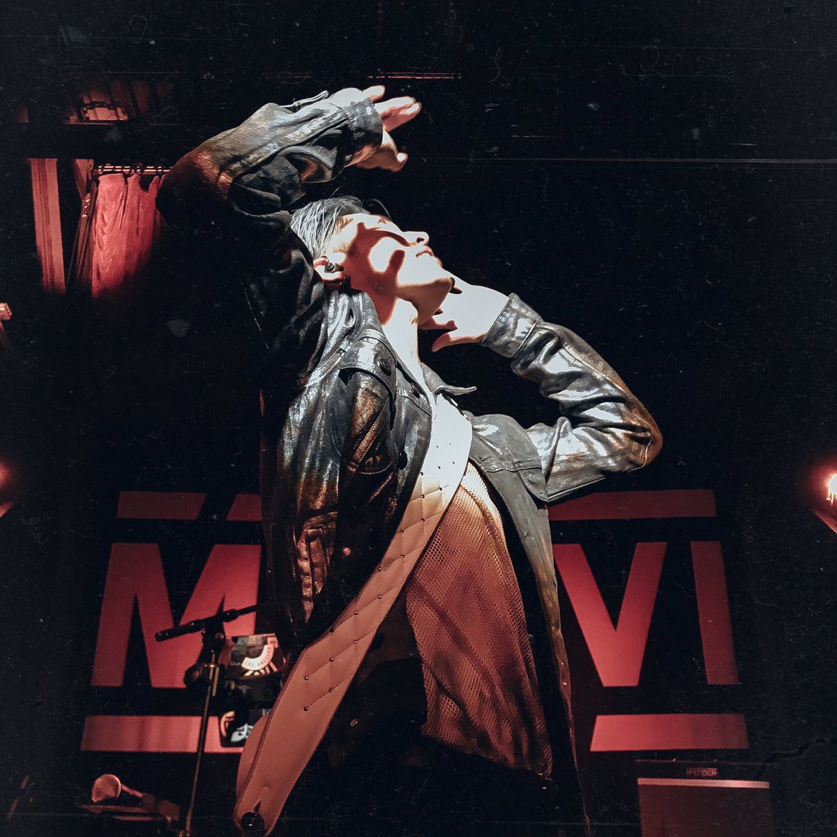 Miyabi_Na's tweet photo. MIYAVI // The Foundry, PA – 8.20.19
(2 of 3)

#MIYAVI #comyv #comiyavi #myvcrew #nstt #nosleeptilltokyo https://t.co/C07IlM1U5b