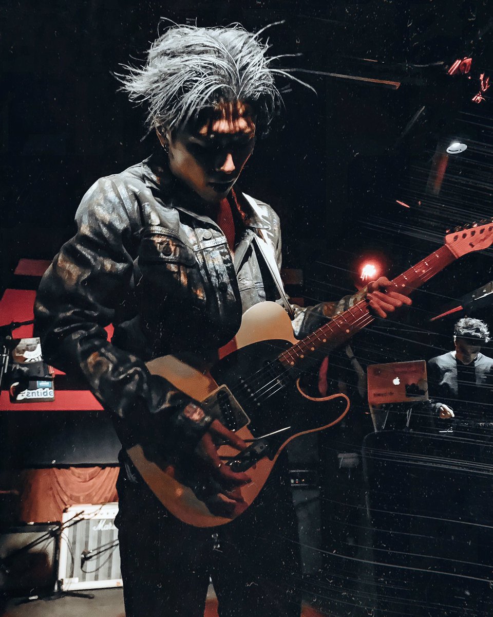Miyabi_Na's tweet photo. MIYAVI // The Foundry, PA – 8.20.19
(2 of 3)

#MIYAVI #comyv #comiyavi #myvcrew #nstt #nosleeptilltokyo https://t.co/C07IlM1U5b