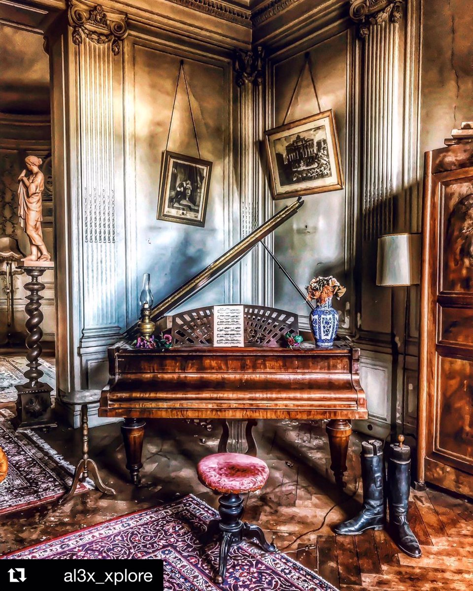 urbexartists's tweet photo. Congratulations and thanks a lot for tagging your great works and supporting us ! 
#urbex #urbexartists #abandonedplaces #abandoned #decay #abandonedvilla #urbexphotography #urbexplorer #urbanexploration #urbanexplorer #haunted https://t.co/uzkHaYMnLs