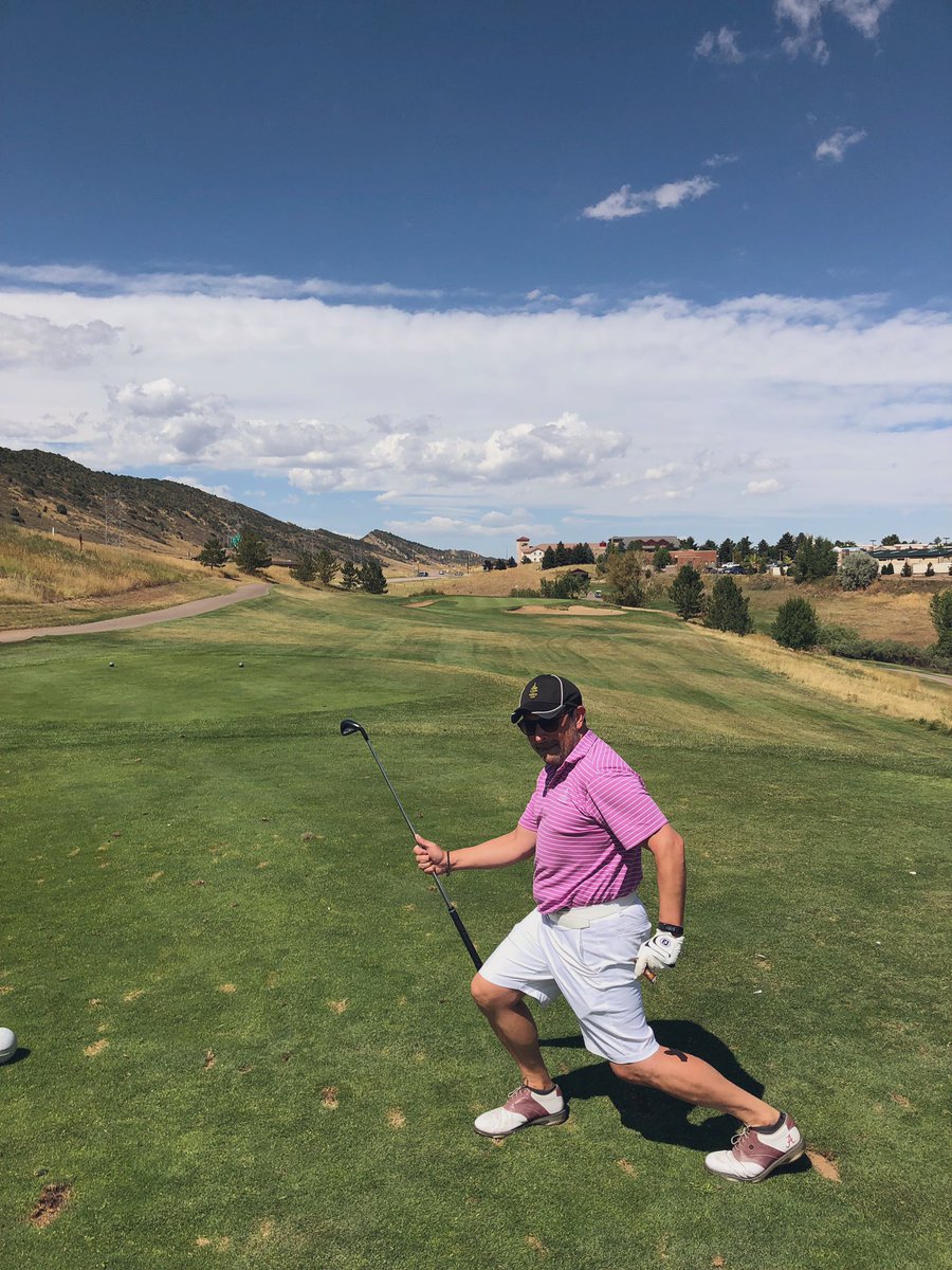 FrackingChicks's tweet photo. Hey @Titleist you were this guy���s hole in one today!!!! #ProV1 #deercreek #colorado https://t.co/RCeUmeJ2nD