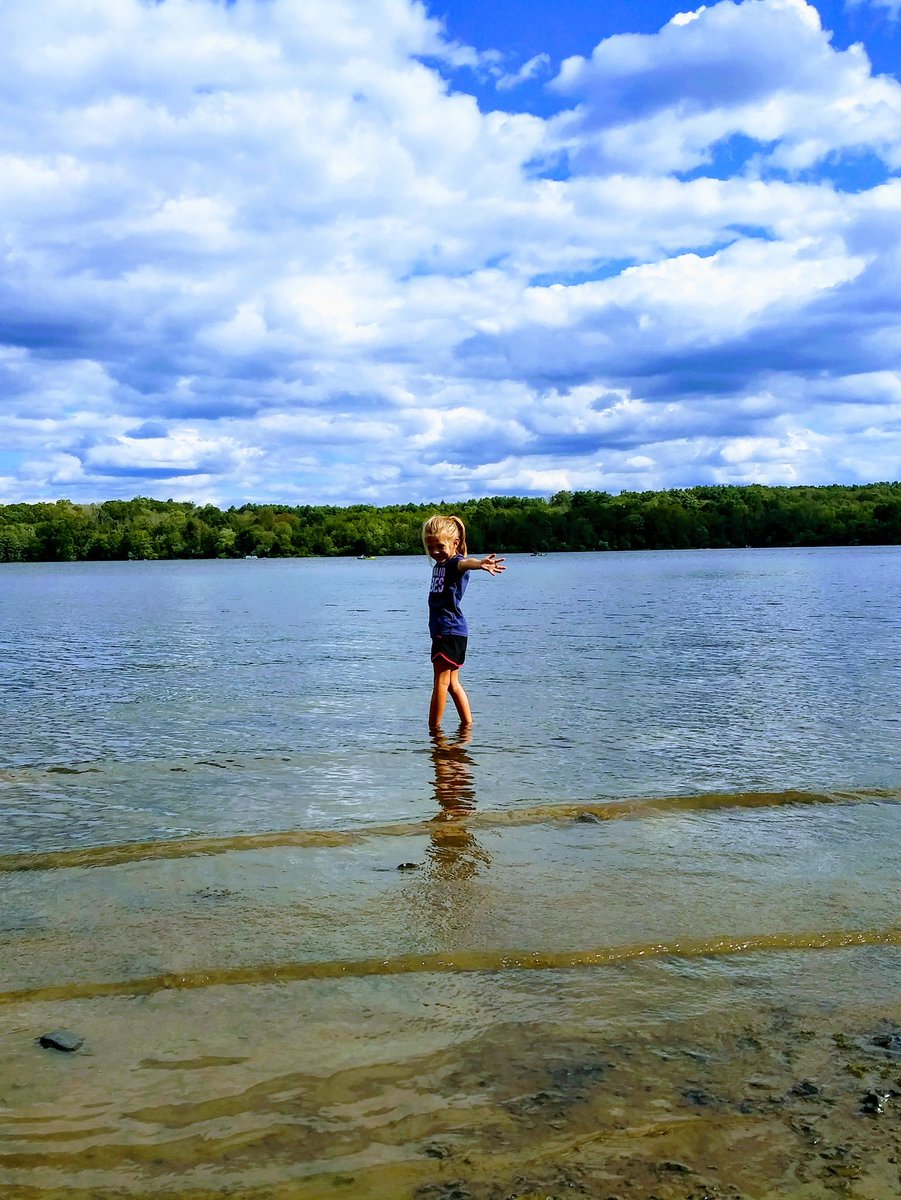 ckyle622's tweet photo. Beautiful day for a walk at Lake Nockamixon with @AlDuke19 https://t.co/1jEWnJwPIC