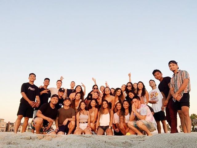 SDAPhiG's tweet photo. You already know we had to hit up the beach one last time before summer ended 🤪 thanks @thetaxpo for a fun social 💙 https://t.co/LHVTQxx0IF