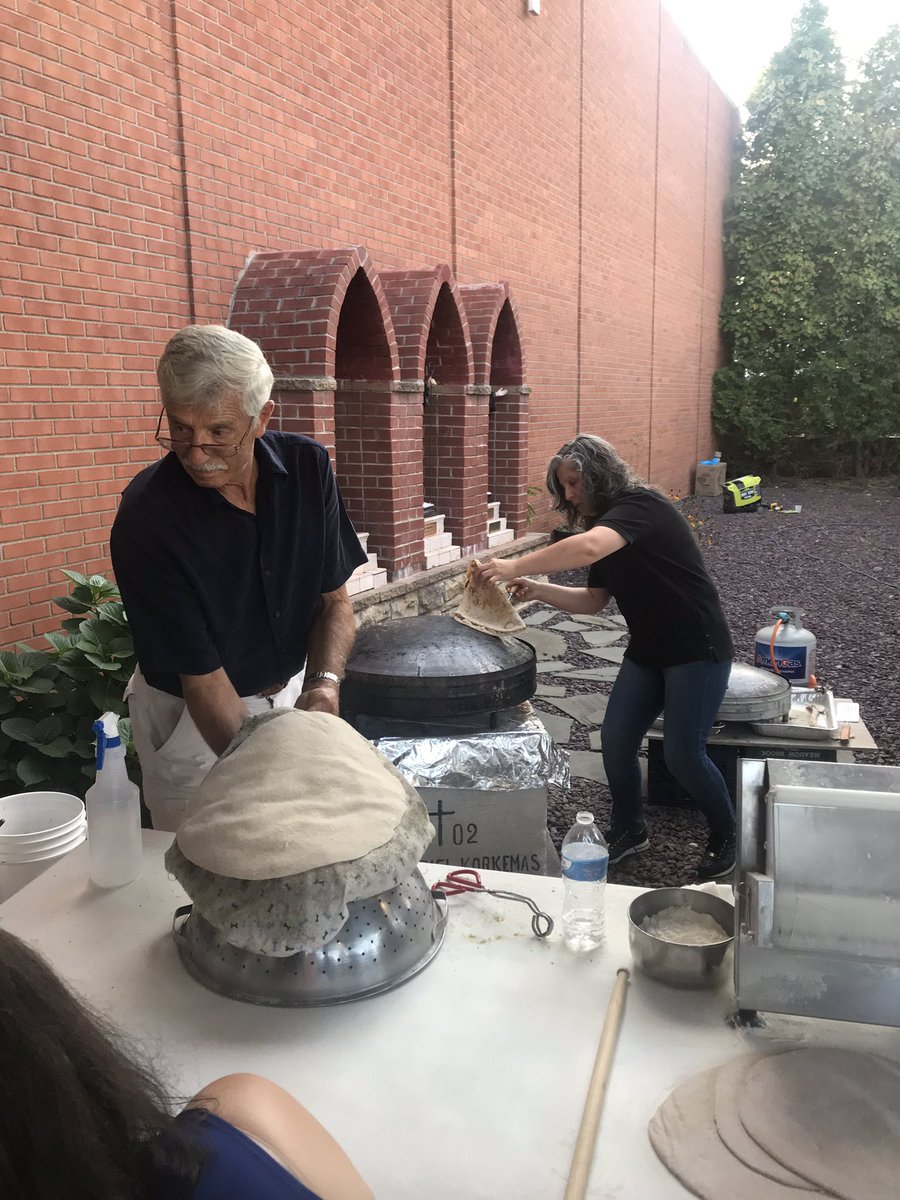 MSenchur's tweet photo. @ Our Lady of Victory Church Lebanese Festival. I seriously need to up my hummus game. Iโm seeing stars it was so good! ๐ #kibbee #therealdealhummus #tabouli #whippedgarlicsauce #lubia https://t.co/VCeRQ9qYym