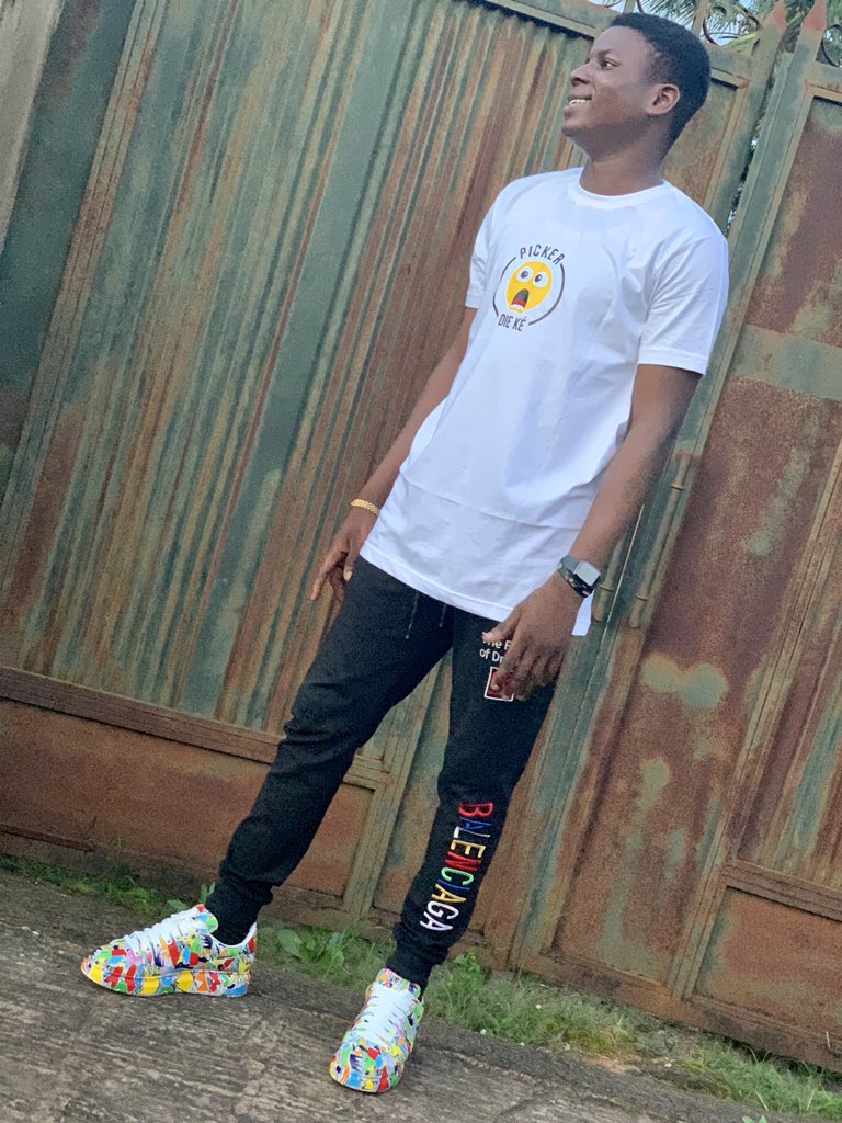 Emi_Ade06's tweet photo. Where are you tonight?
#PickerDieKe #AkureBlockParty
@stanleystizzywg @Superwozzy_wg @_Diamondjimma
๐: classicwears
๐: BethyThrends
๐ธ: xtawiz https://t.co/FECIGJCHl6