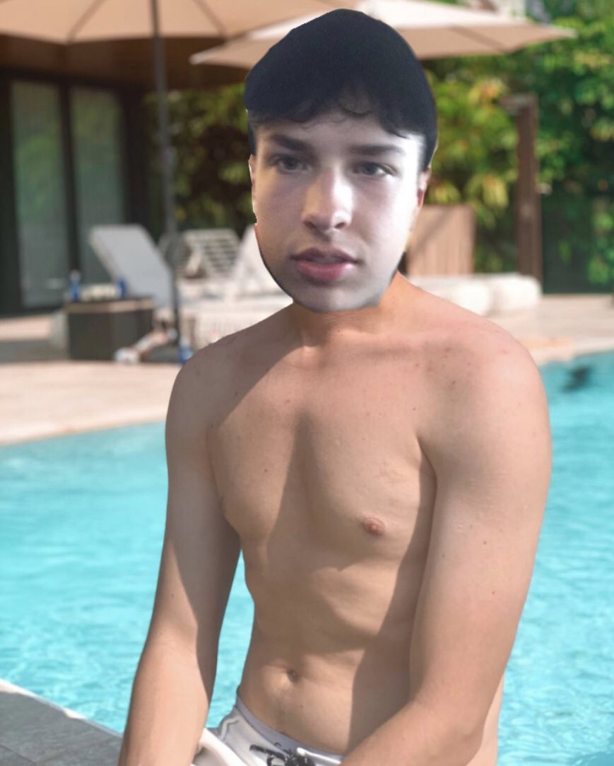 Camel boy aka fag face over here acts all big on the internet but as soon as Monday comes around becomes a butters neek who looks like leafy is here. I hope you know this is war. Don’t let me catch u lacking 🔪🔪