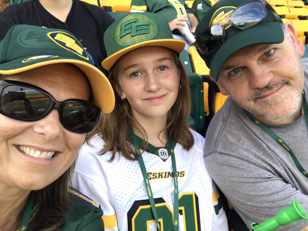 DukeAlways's tweet image. Take 2:  Outstanding day to watch the @EdmontonEsks beat the Stamps!!!  #GoEsksGo 💚💛🏈💛💚 #AllConnected #GNALLIN #OneEmpire