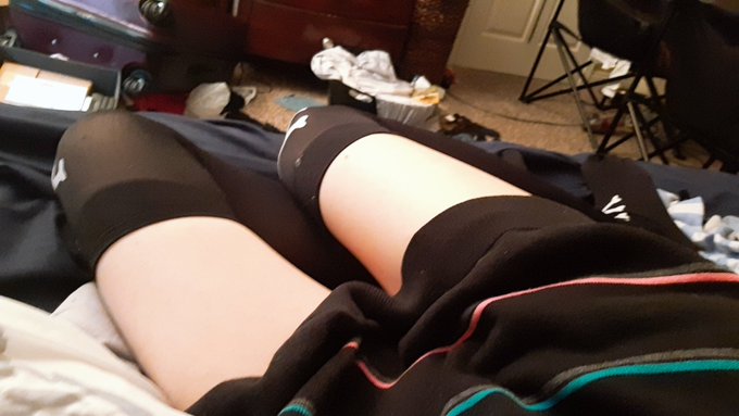 Heres sum more i guess ...YES I ADDED AN EFFECT ON MY BUTT SHUSH! https://t.co/p7b9iAX0hc<a href="/tag/mommy"class="tags"><span>#mommy</span></a><a href="/tag/cgl"class="tags"><span>#cgl</span></a><a href="/tag/femboy"class="tags"><span>#femboy</span></a><a href="/tag/mdlb"class="tags"><span>#mdlb</span></a>