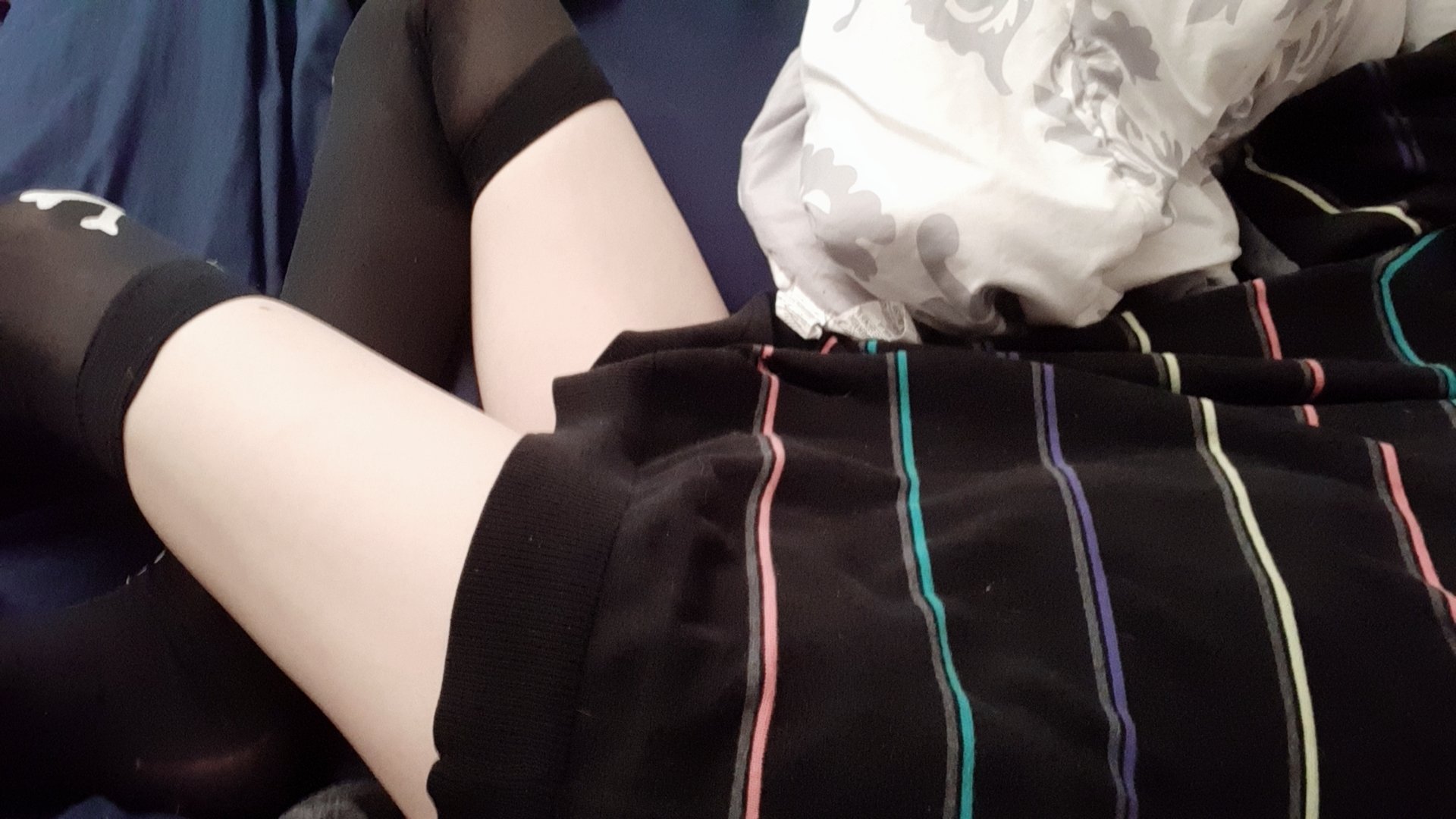 2 pic. Heres sum more i guess ...YES I ADDED AN EFFECT ON MY BUTT SHUSH! https://t.co/p7b9iAX0hc