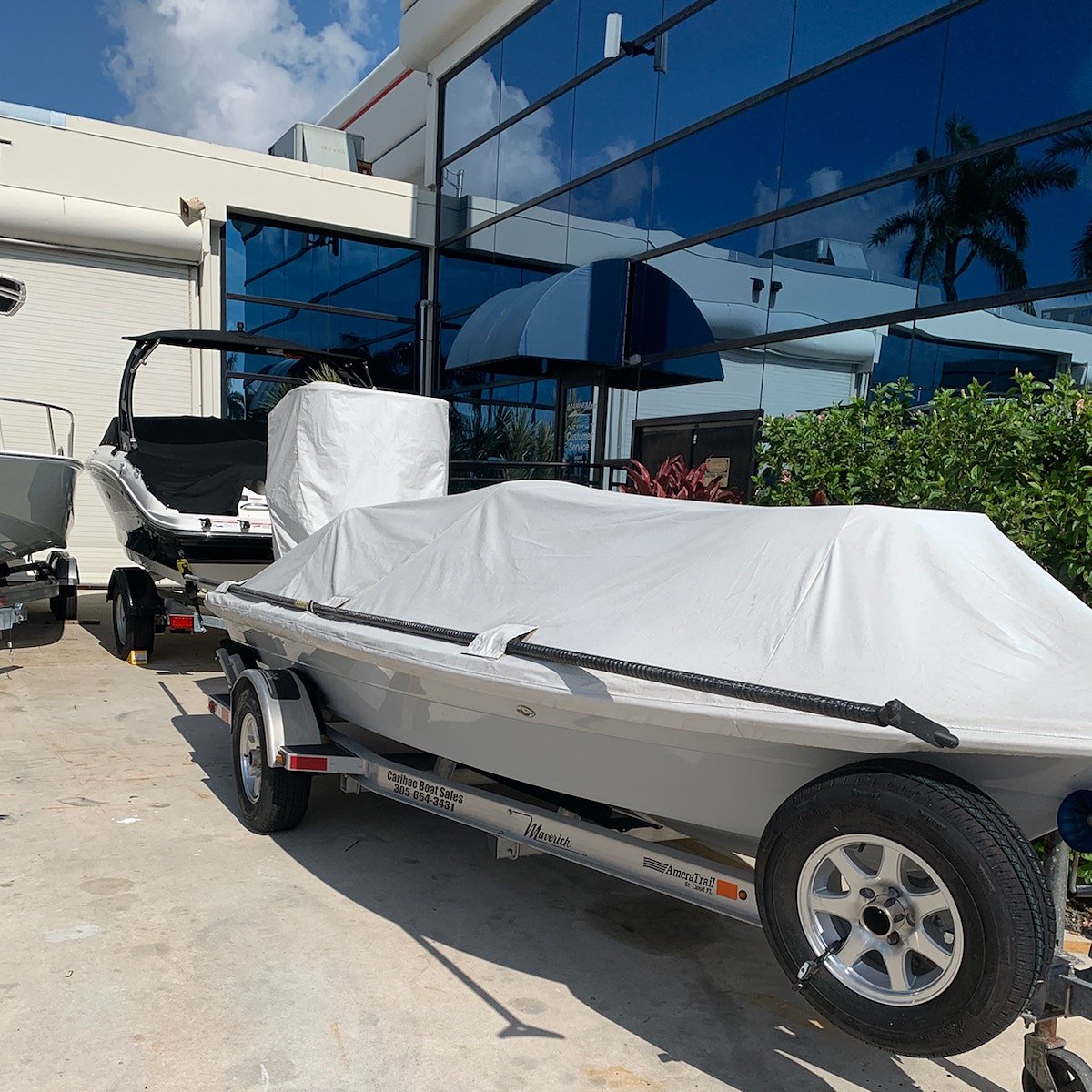 canvas_tk's tweet image. Full Stamoid cover on a flats boat!
😎
Not all marine fabrics are the same! TK only uses top quality materials down to the thread.
🧜‍♀️
#tkgotmecovered #tkcanvas #pompanobeach #florida #topquality #tenarathrea #stamoid #sergeferrari #coverup #flatsboat #marinemax