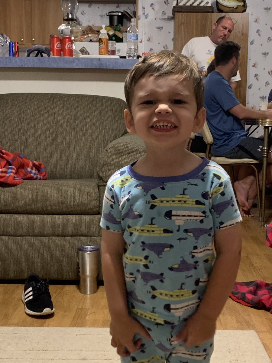 emkatwill22's tweet photo. if you don’t think my cousin is the cutest baby ever, you need glasses:) https://t.co/TNhtg6dl9c