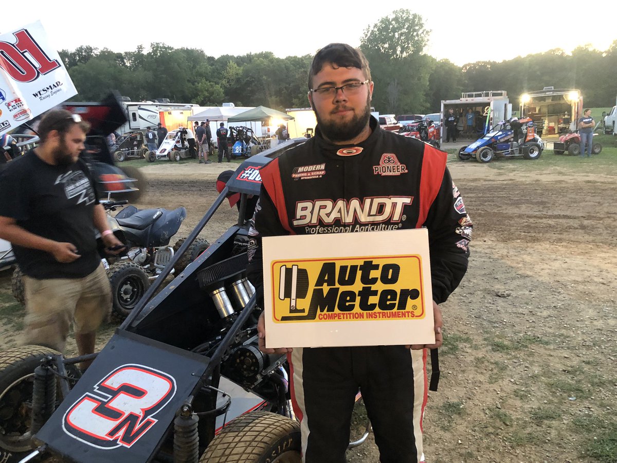 POWRi_Racing's tweet photo. Tonight’s heat winners at Spoon River:
@AutoMeter Heat 1️⃣: @Jake_Neuman3N
@KSE_Racing Heat 2️⃣: @Logan_Seavey
@AdvRacingSusp Heat 3️⃣: @SpencerBayston
@Schoenfeld_Inc Heat 4️⃣: @Carrick_Tanner
Carrick is also the @PACRacing #HighPointMan! https://t.co/WZySHf9k3i