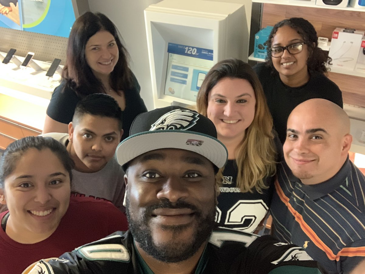 G-town store meeting/skill build this morning!! #ABD #M0DSquad <a href="/GlowinskiT/">Teddy Glowinski</a> <a href="/MrsJaronfelder/">Jaron Felder</a>