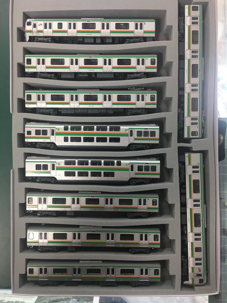 KATO 10-567,568 E217系東海道線 10両セット KATO・E217系 東海道線10両セット。 KATO 10-567 10-568 10-569 E217系