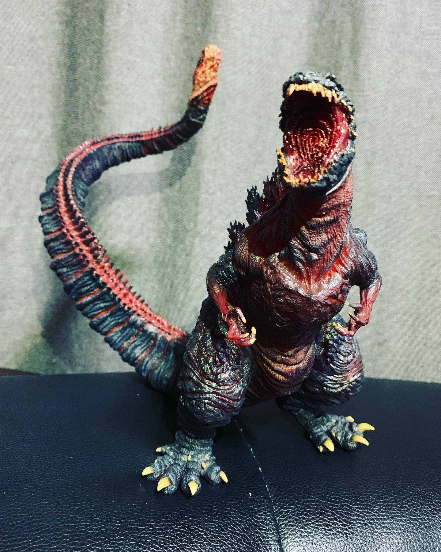 タツヤン サヤメンズ ゼファー乗り スターウォーズマニアfc会長 シン ゴジラ 超激造シリーズ めちゃくちゃカッコいい 怖くて気持ち悪い系のゴジラもたまらん シンゴジラ ゴジラ 東宝 フィギュア 超激造シリーズ T Co Cq2pzuncgo