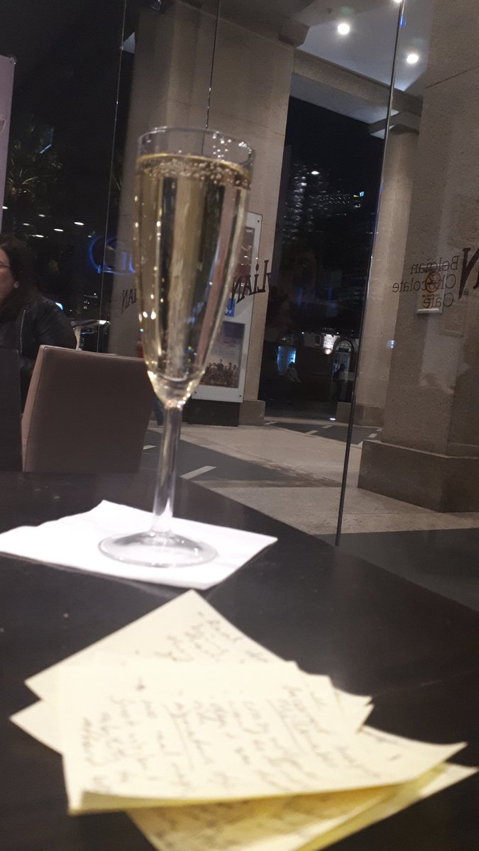 anna_likhosh's tweet image. Books That Should Be On Our Shelves Right Now #inlove #bookservice #thisisinvestment stuckonamountain.com/2019/09/08/boo…