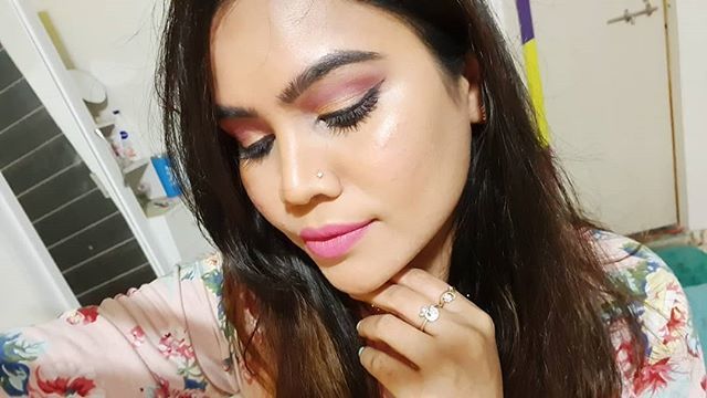 dpayal444's tweet photo. Hello Good Morning Everyone..🌸🌸
I've uploaded my youtube video on this Pink Glam Makeup Look now.

So go to my channel Virgo Bell on Youtube and watch and if you like my video after watching then please like share and subscribe to my channel for more… https://t.co/GyfmAvdEu4 https://t.co/AzfXlmhlCN