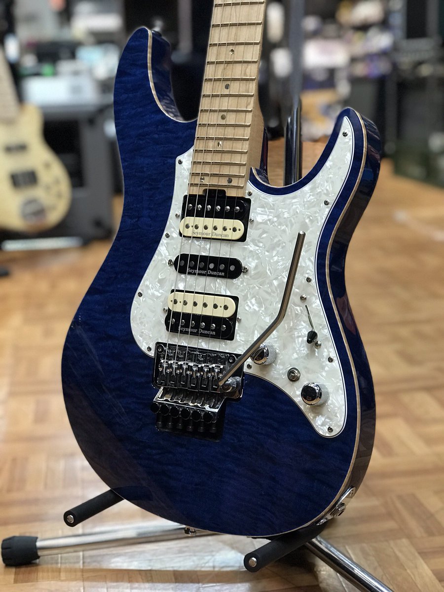 ESP SNAPPERシリーズの24フレット、フロイドローズ仕様のSNAPPER-CTM24